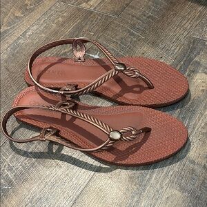 Grendha Sandals Womens sz EUR 39/40| 10 US  Bronze  Rubber Thong Sandals